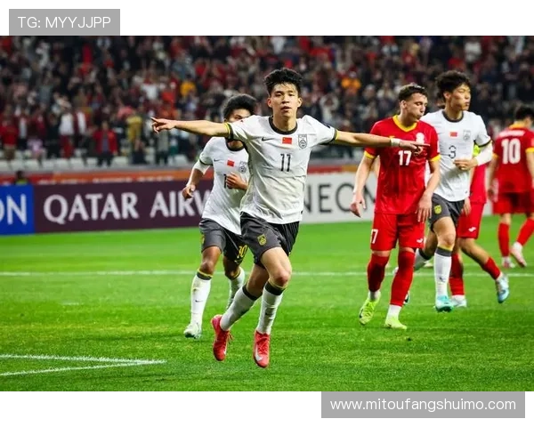 中国足球迎来新希望,年轻球员崭露头角,国足未来充满期待 中国足球迎来新希望,年轻球员崭露头角,国足未来充满期待