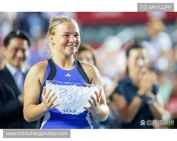 网球名将全新突破世界排名历史纪录 新星崭露头角引发关注